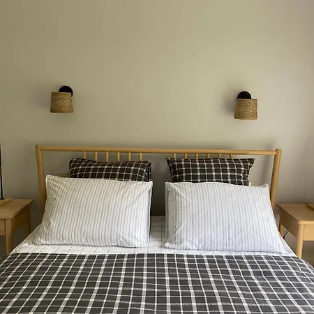 logement avec accès piscine Chaumont-sur-Tharonne Extérieur photo