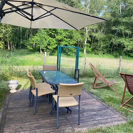logement avec accès piscine Chaumont-sur-Tharonne Extérieur photo